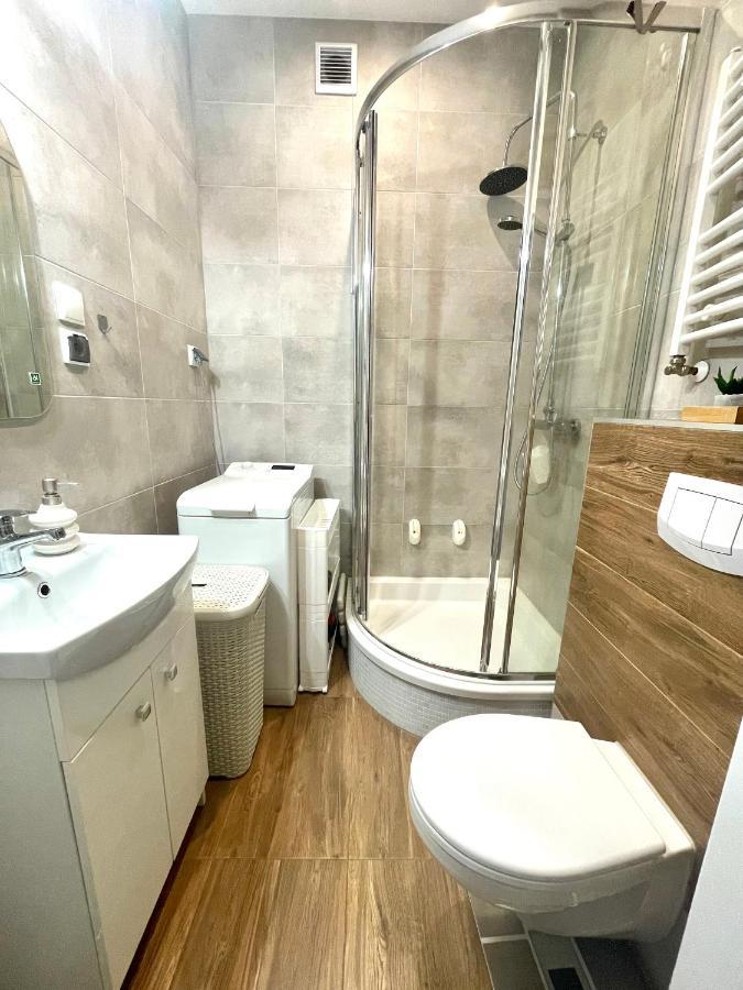 Jaskolka Apartment *